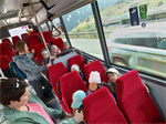 Kinder+sitzen+im+Bus